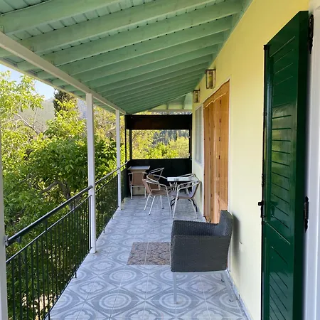 Thalia'S Mountain View Apartment Agios Christoforos  Exterior photo